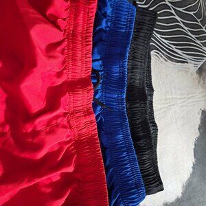 Boys Silky Shorts Size Small Three Red, Blue, Black Great BuySoft Comfortable
